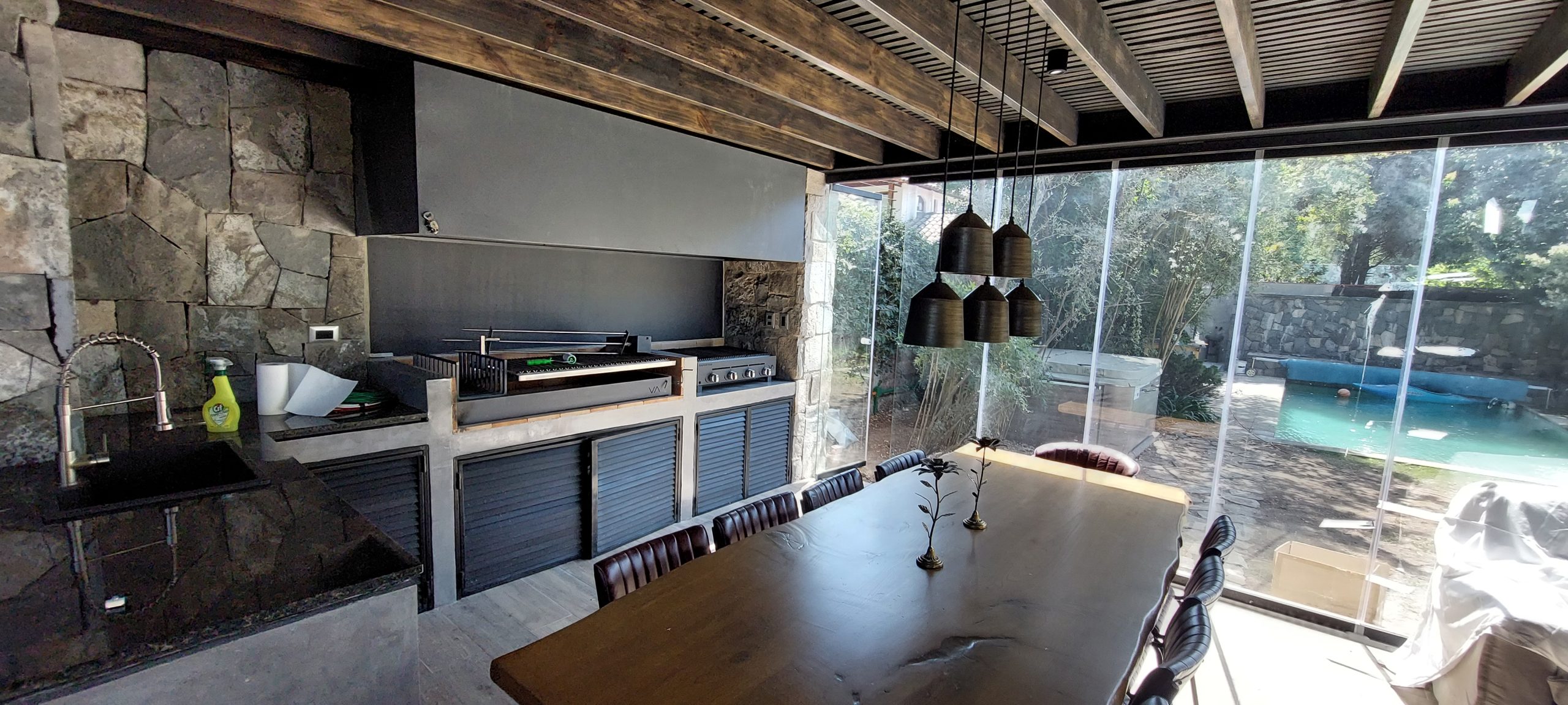 CONSTRUCCION DE QUINCHO 14